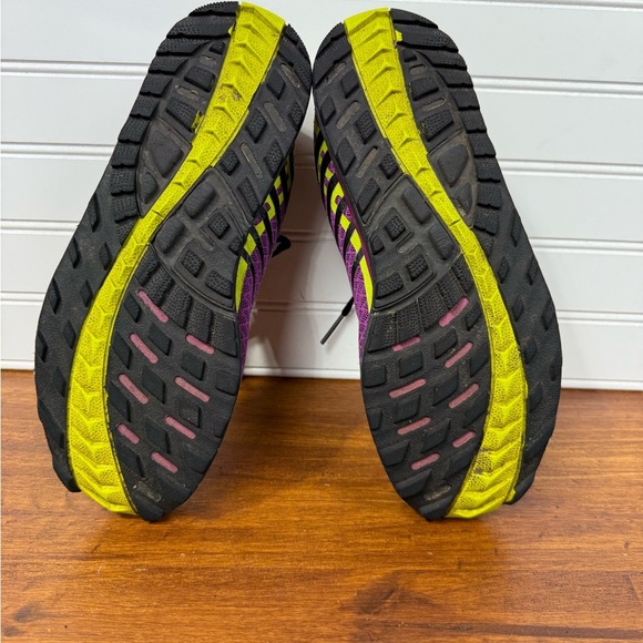 Pearl Izumi women’s Project EM purple, black, green trail running shoes Size 7.5 - Picture 7 of 13